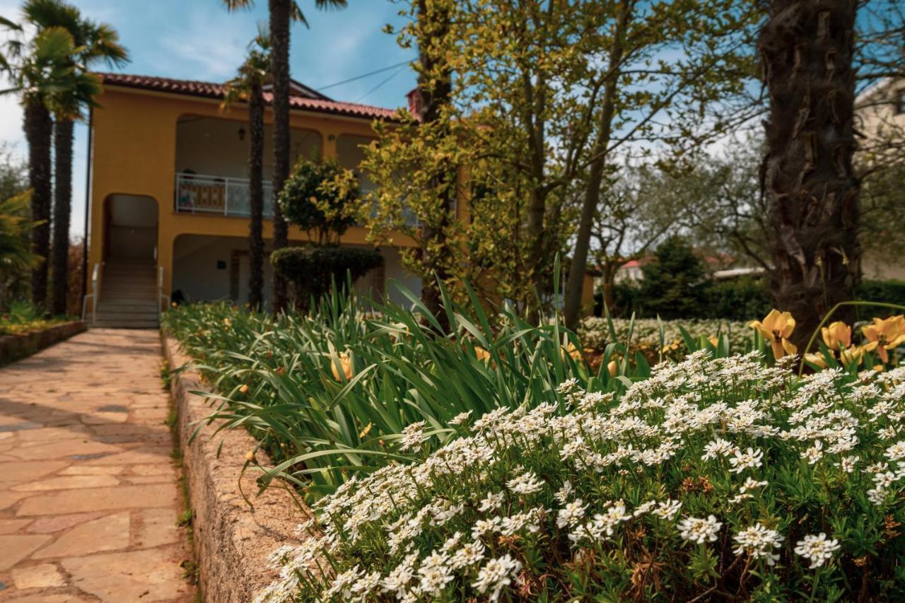 Apartment Villa Olga Poreč Dış mekan fotoğraf