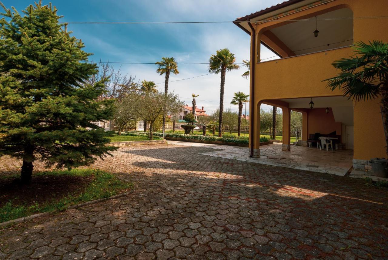 Apartment Villa Olga Poreč Dış mekan fotoğraf