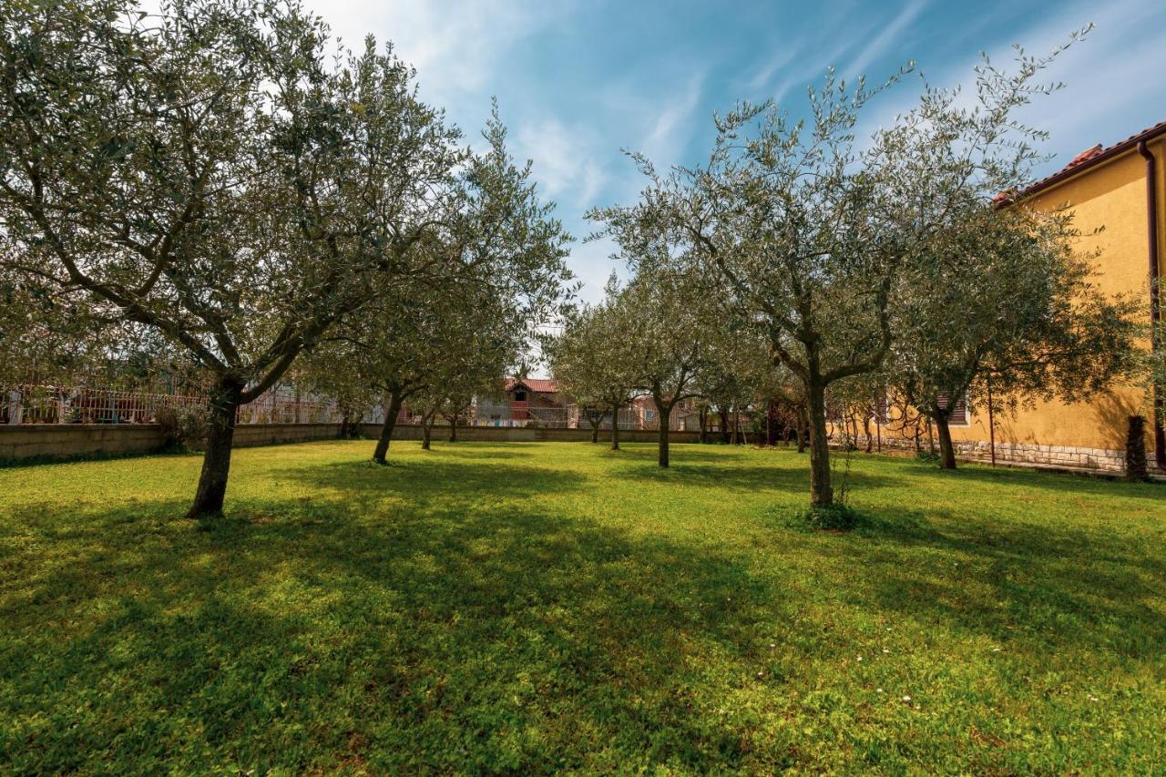 Apartment Villa Olga Poreč Dış mekan fotoğraf