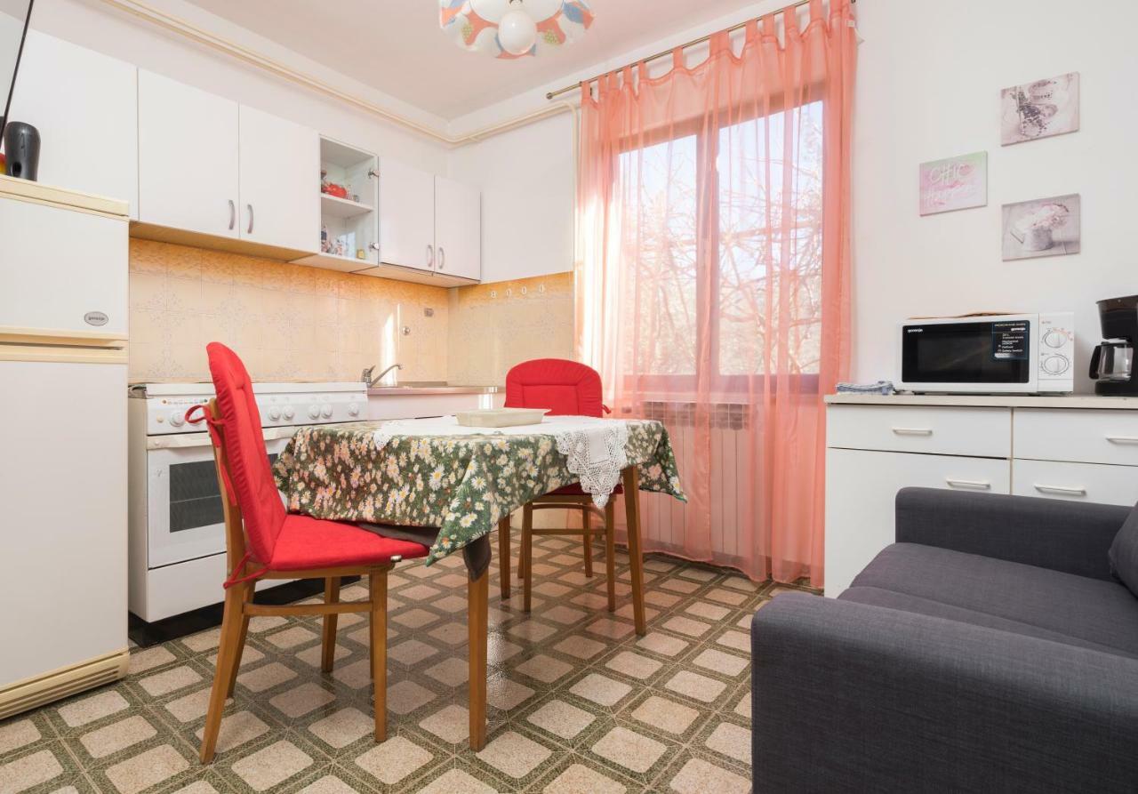 Apartment Villa Olga Poreč Dış mekan fotoğraf